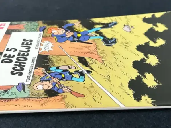 Western De Blauwbloezen Nr 21 - De 5 schoeljes (1984)