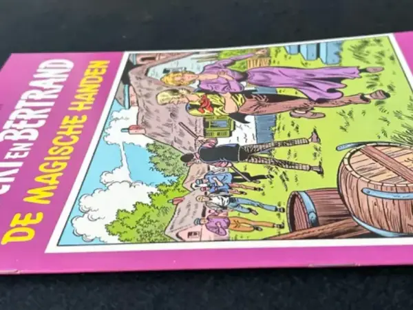 1e drukken SC Robert en Bertrand 58 - De magische handen (1984)