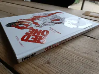 Image Comics RED ONE #2 - Undercover