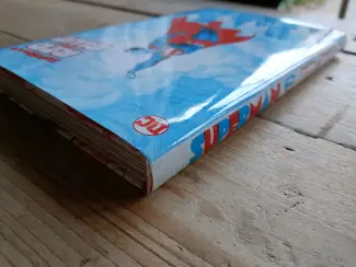 DC Comics Superman: Red & Blue