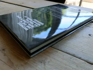 DC Comics Batman Hush Unwrapped Deluxe HC