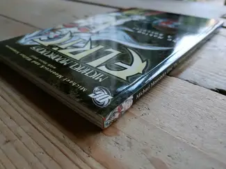 DC Comics Elric -  The making of a sorcerer TPB