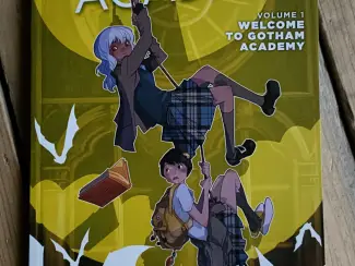 Gotham Academy TPB1 -  Welcome To Gotham Academy