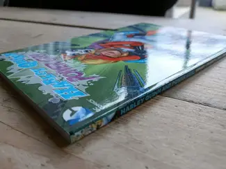 DC Comics Harley Quinn & Power Girl TPB