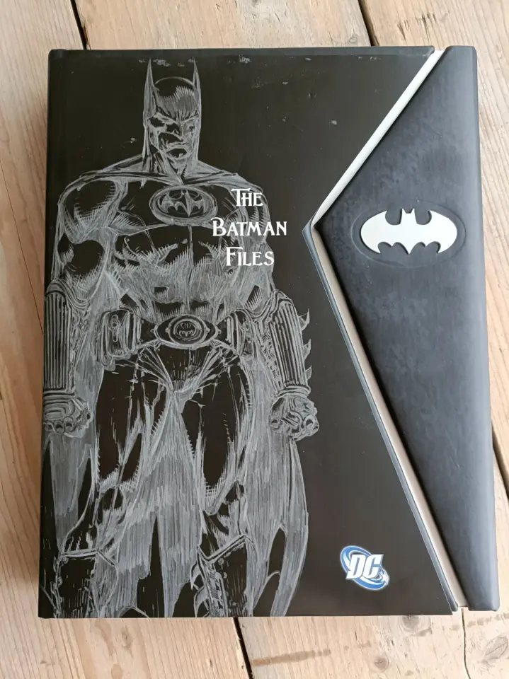 The Batman Files: Deluxe