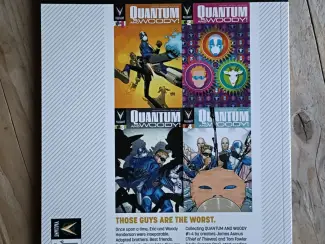 Overig Quantum and Woody -  The World's Worst Superhero Team  TPB