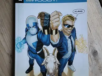 Quantum and Woody -  The World's Worst Superhero Team  TPB