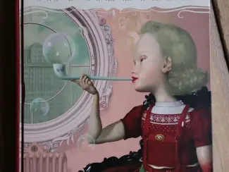 Hi-Fructose Collected Edition HC 1