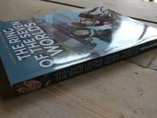 Engels The Ring Of The Seven Worlds  SC