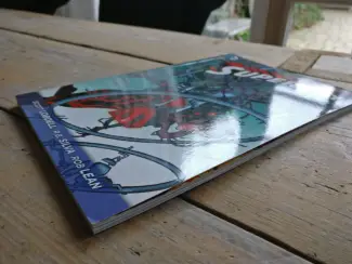 DC Comics Superboy Vol. 1: Incubation TPB (new 52)