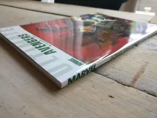 Marvel Comics Ultimate Comics Avengers: Crime and Punishment  TPB