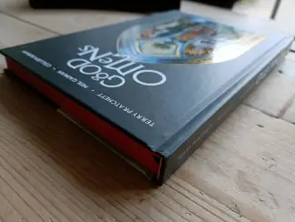 Engels Good Omens: the Official (and Ineffable) Graphic Novel