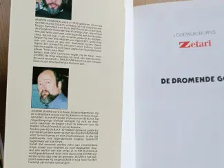 Fantasy Zetari  -   De dromende God