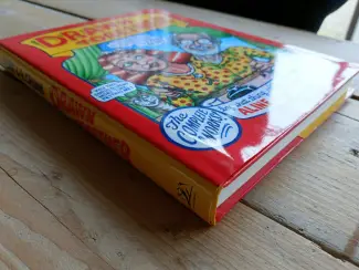 Engels Drawn Together: The Collected Works of R. and A. Crumb