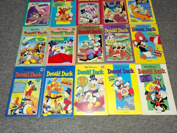 Humor Donald Duck Pockets .. 47 x