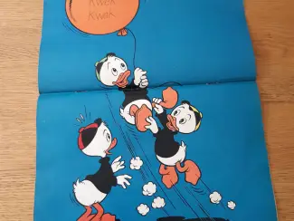 Klassiekers Jaargang Donald Duck's 1970 +inlegkaartje Nieuwe Revue en posters