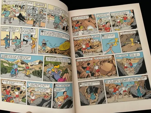 Belgisch & Vandersteen Suske en Wiske - Familiestripboek (1e druk, 1990)