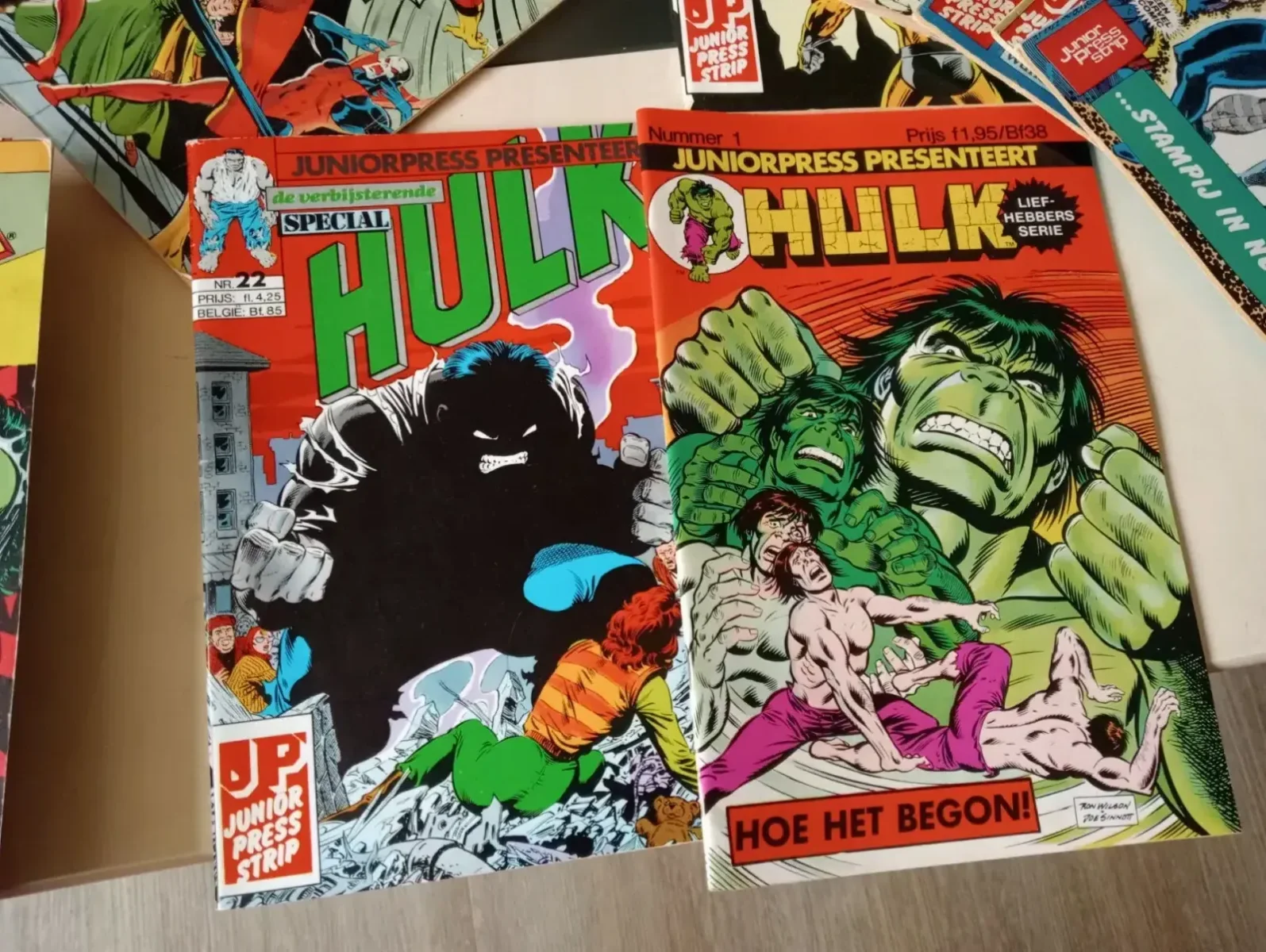 Diverse Comics van Marvel en junior press