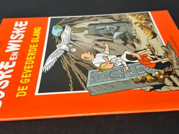 Belgisch & Vandersteen Suske en Wiske - De gevederde slang (1e druk, 1998)
