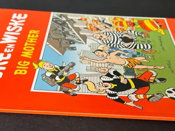 Belgisch & Vandersteen Suske en Wiske - Big Mother (1e druk, 2001)
